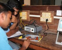 Ultrasonic Distance meter Design